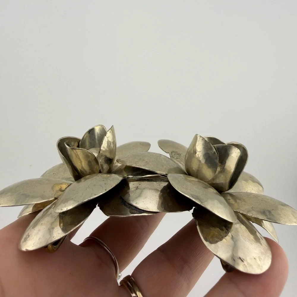 Vintage Artisan Hammered Metal 3D Flower Belt Buckle Silver Tone Statement